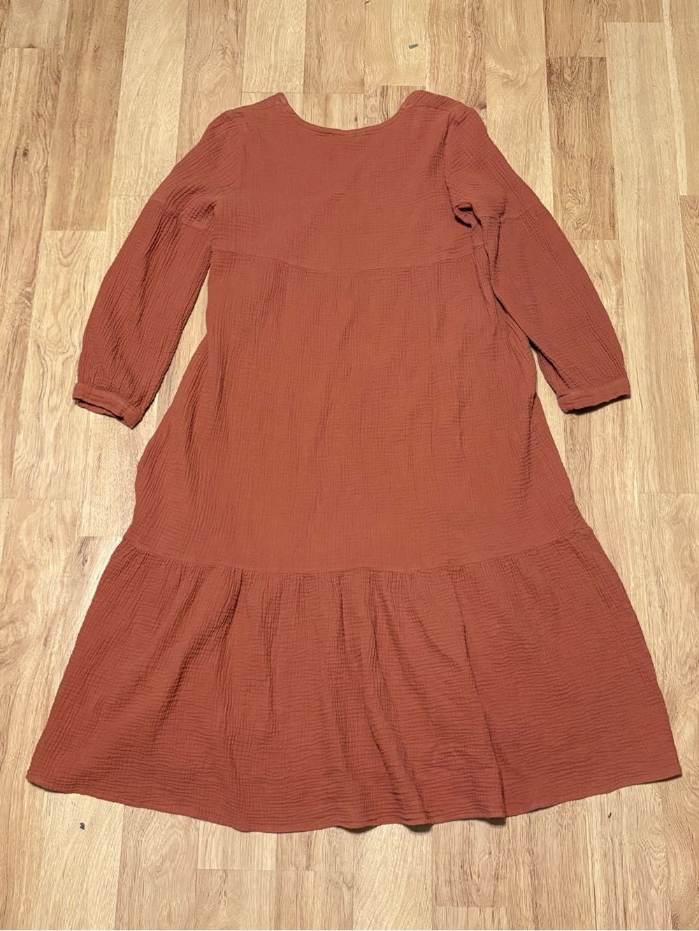 7 For All Mankind Cecelia V Neck Tiered Midi Dress Rust/Burnt Orange Medium - Picture 7 of 8